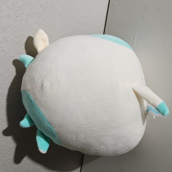 Belana squishmallows Valentines day cow 8 inch - Picture 3 of 3